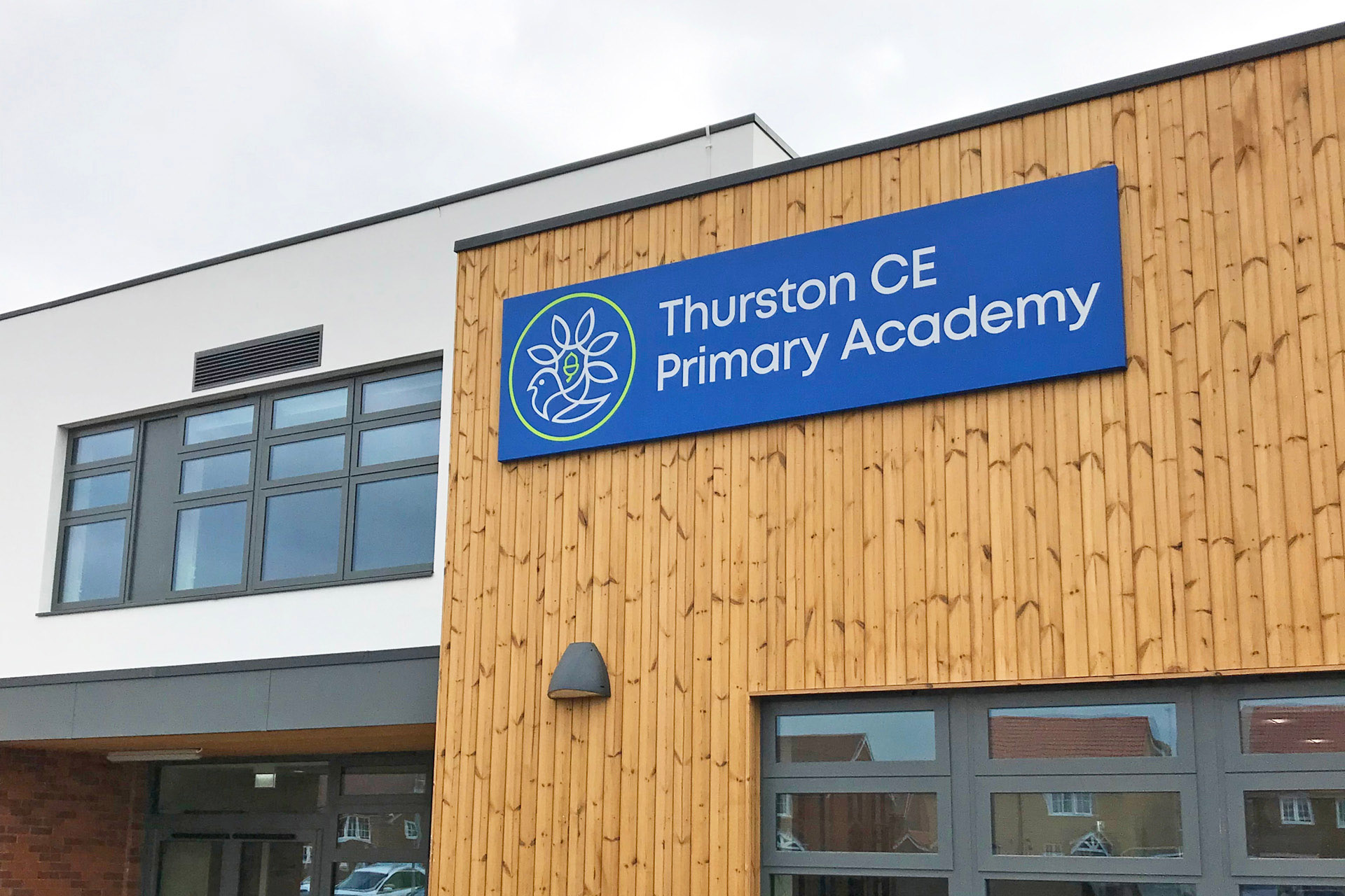 External dibond signage graphic design and printing for Thurston Primary Academy
